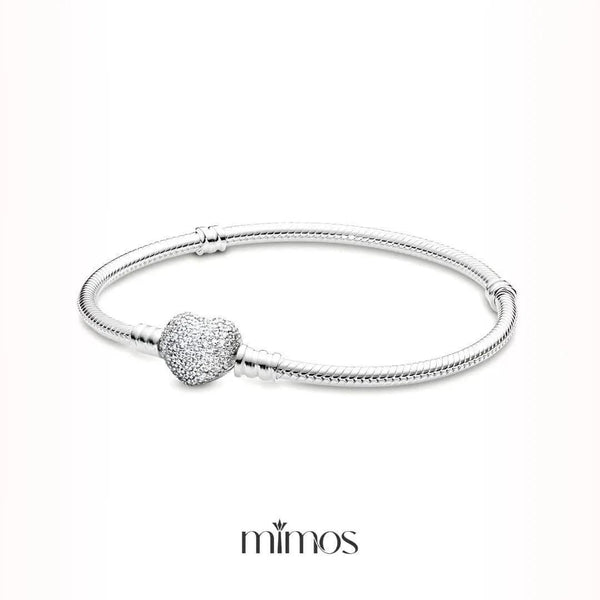 Shiny Paved Heart Bracelet